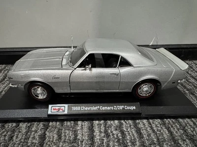 Chevrolet Camaro Z/28 1968 diecast edición especial Maisto 1:18 cupé gris NUEVO Foto 1 de 4