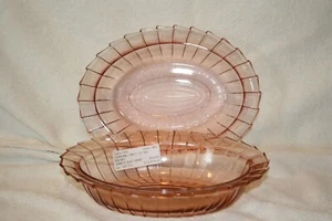 Sierra pink (2) Oval Vegetable Bowls - Picture 1 of 6