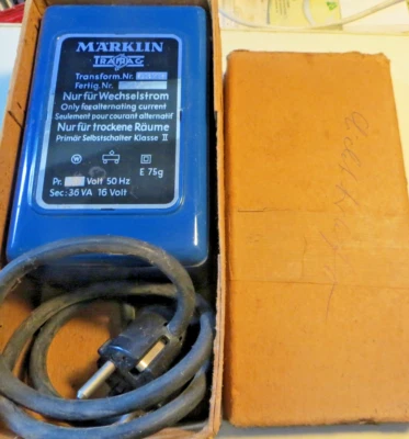 MÄRKLIN TRAMAG Transformator 6373 Trafo 220V Wechselstrom geprüft in OVP - Bild 1 von 2