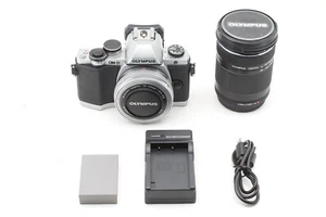 [READ] Olympus OM-D E-M10 Silver Digital Camera 14-42 40-150mm Battery Charger - Picture 1 of 15