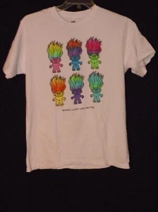 Camiseta blanca DreamWorks Good Luck Trolls 60 aniversario M SS - Imagen 1 de 4