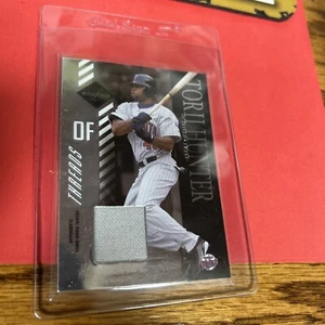 Torii Hunter 2003 Leaf Limited Baseball Game Worn Jersey 15/25 TWINS - Picture 1 of 2