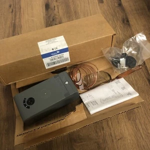 JOHNSON CONTROLS A199AAF-9102 TEMP CONTROLLER 0/10C - Brand New In Box - Picture 1 of 3