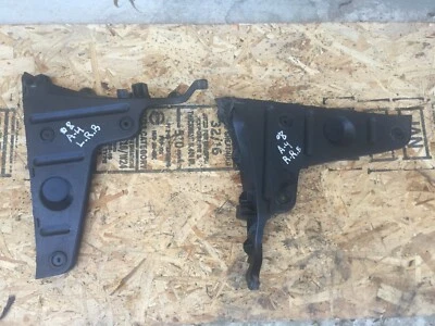 2005 - 2008 奥迪 A4 Quattro 2.0T 后左右保险杠安装支架原始设备制造商 — 第 1/4 张图片