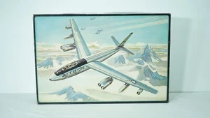 AMT 1/72 Model Plane Kit Boeing B-47E Stratojet Item A-671:600 C1 - Picture 1 of 10