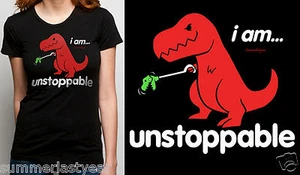 "YO SOY ... IMPARABLE" CAMISETA JUNIORS CON EL DINOSAURIO FELIZ (TAMBIÉN CONOCIDO COMO SAD T REX) - Imagen 1 de 3