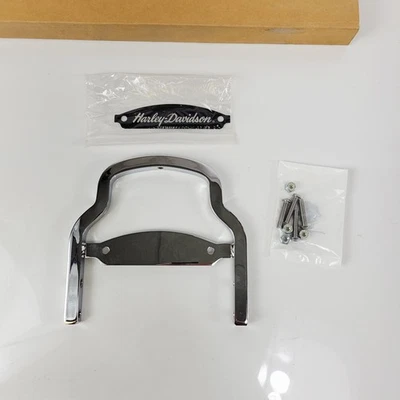 Harley-Davidson Dyna 04-Up XL vertical Sissy Bar cola corta cromada 51513-02 Foto 1 de 4