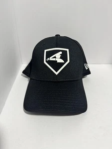 Chicago White Sox New Era Black 2022 Clubhouse Alternate 39thirty Flex Hat L-XL - Picture 1 of 3