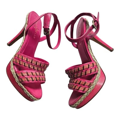 Sandalias Cole Haan Rosa Caliente Tacón Alto Punta Abierta Acentos Rafia Talla 7B Precio de venta sugerido por el fabricante $298 Foto 1 de 4