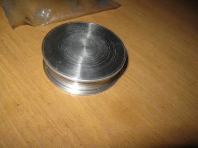 MERCEDES 1020160380 Rocker/Valve Cover Front Plug 190E 4cyl 1984-88 *NOS OEM* - Изображение 1 из 3