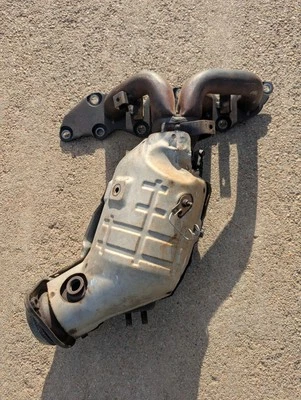 06-15 Mazda Miata Mx-5 colector de escape tubo descendente cabezal OEM 2,0 L Foto 1 de 4