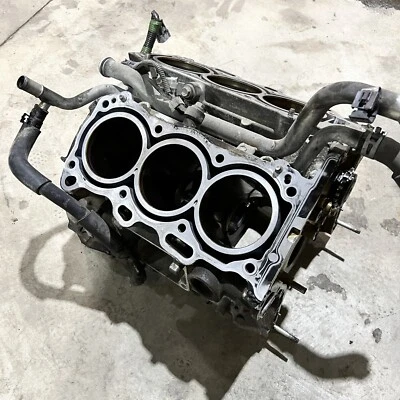 05-13 Lexus IS350 Engine Bare Block 2GR 2GRFSE V6 - Image 1 of 4