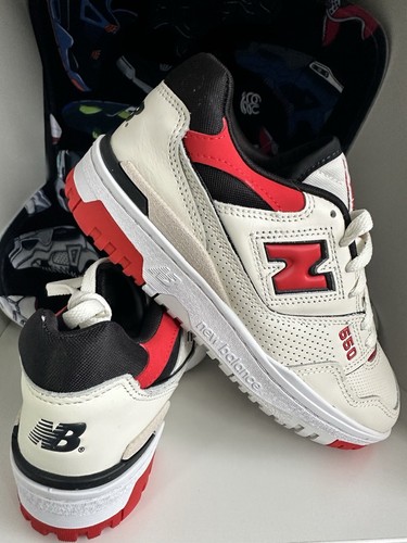 New Balance 550 White Team Red taglia 4 5