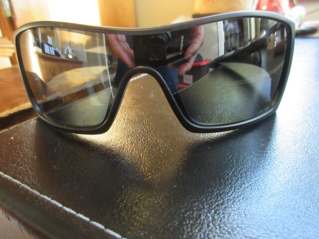 NEW Oakley BATWOLF Black Matte USA Flag POLARIZED Galaxy Ruby