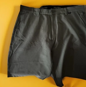 Men's Hurley Hybrid Walk Shorts Light Green Size 36 - Picture 1 of 5