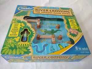 ThinkFun River Crossing Perilous Plank Logic Puzzle Gioco Completo Ottime Condizioni - Foto 1 di 3