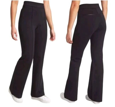 Pantalones ponte de compresión de tiro alto Modern Ambition para mujer control de barriga acampanado Foto 1 de 4