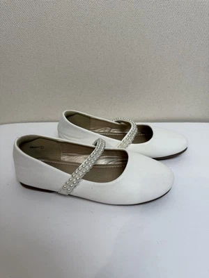 Girls Size 2 White Flats Ballet Mary Jane Dress Shoes Lightweight Wedding - Image 1 of 4