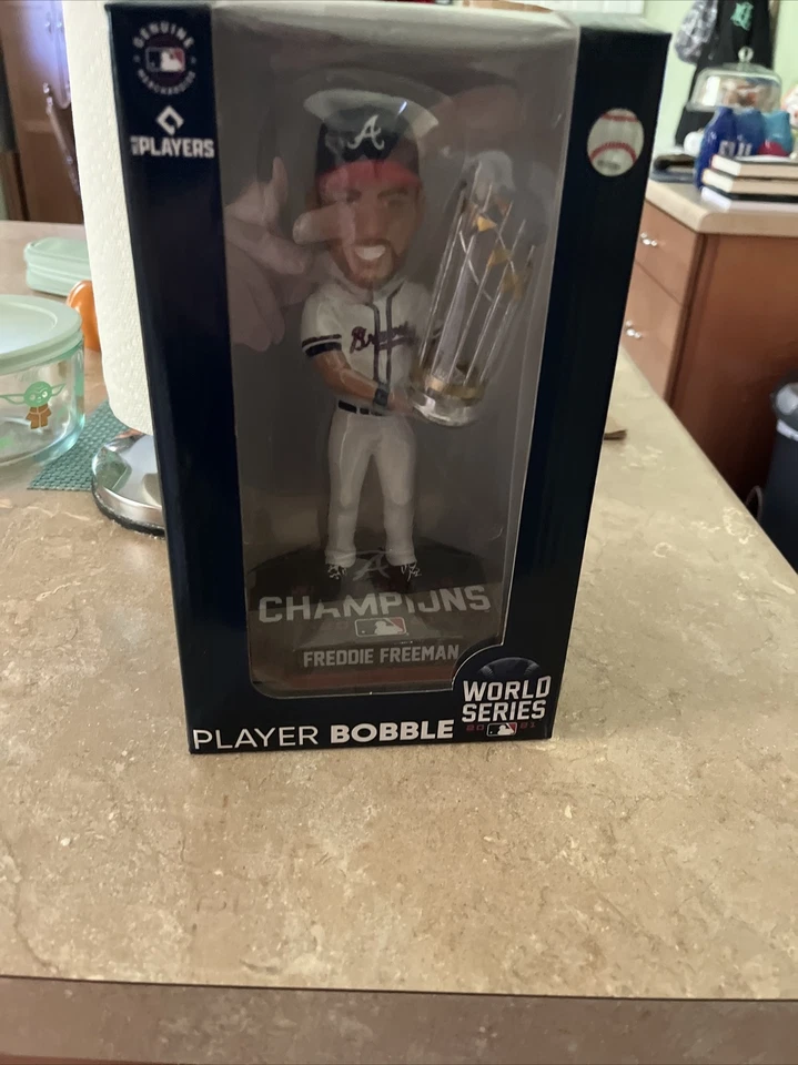 FOCO 2021 World Series Champions Freddie Freeman Bobblehead