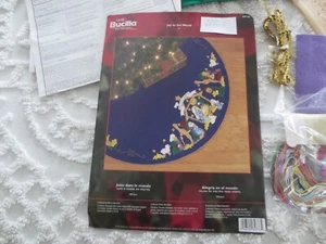 Bucilla JEWELED JOY TO THE WORLD Felt Tree Skirt KIT #84776 - 43" - Picture 1 of 9