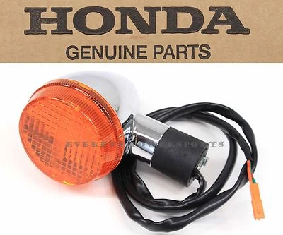 Turn Signal Left Rear Shadow 04-07 VT750 Aero Genuine Honda (See Notes) X188 - Image 1 of 4