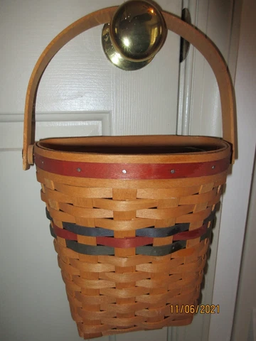 Longaberger 1993 Autumn Harvest Hanging Basket with Protector Cover