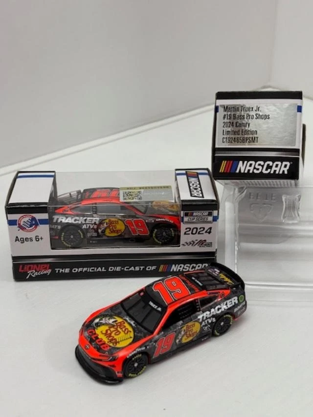 NASCAR 2024 MARTIN TRUEX #19 BASS PRO SHOPS CLUB 1/64 ÚLTIMA TEMPORADA DE COPA A TIEMPO COMPLETO Foto 1 de 1