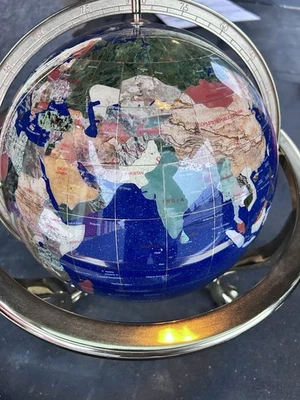 Brújula con base de cobre globo terráqueo piedra preciosa océano lapislázuli azul ornamentada Foto 1 de 4