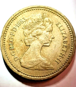 Queen Elizabeth - I I D-G-REG-F-D-1983 1-PFUND-MÜNZE AUCH BEKANNT ALS RUNDES PFUND - Bild 1 von 2