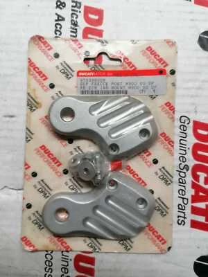 Supporto frecce Posteri DPM per Ducati Monster 900/00 up Codice 97039S00B Foto 1 de 2