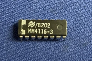 MM4116-3 NSC 4116N 4116-3 DRAM PAGEMODE 16 PINES INMERSIÓN VINTAGE TUBOS ÚLTIMOS QTY-1 - Imagen 1 de 1