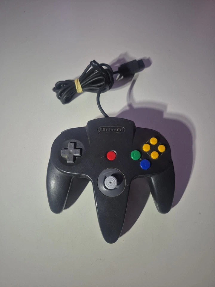 🎮 Manette Officielle Nintendo 64 (Fil Réparé) Fonctionne Parfaitement - Photo 1/2