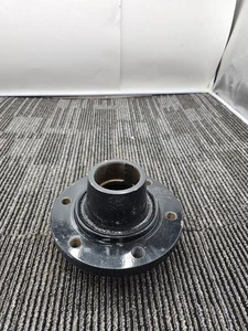 84623149 Alloggiamento mandrino ruota 6 bulloni nero - Foto 1 di 9