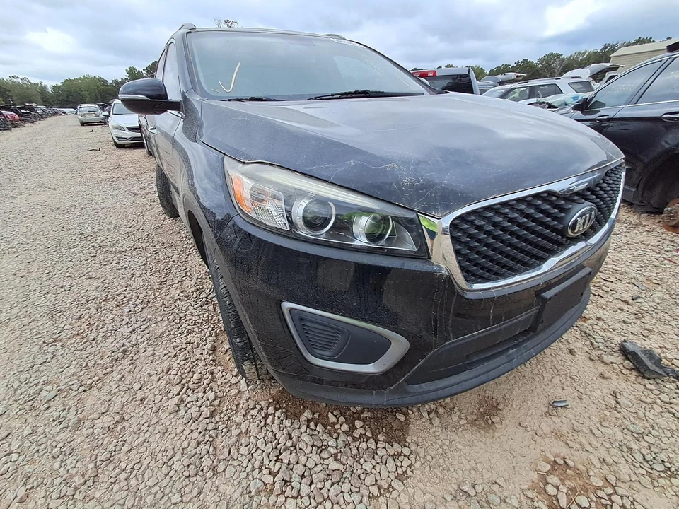 Used Fuel Pump fits: 2017 Kia Sorento Pump Assembly tank mounted Grade A Foto 1 de 4