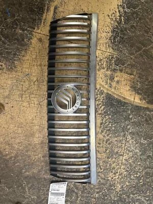 Grille MERCURY MOUNTAINEER 06 07 08 09 10 Foto 1 de 4