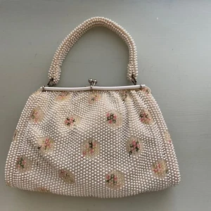 Vintage Ivory Beaded Purse Bag With Embroidered Flowers - Picture 1 of 15