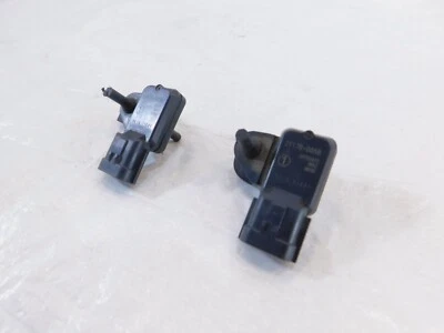 Sensores de presión de flujo de aire Kawasaki Ninja ZX-6R 10R 14R 650R Vulcan 900 1500 1600 Foto 1 de 4