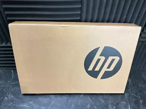 HP Laptop 17-cp0008ds R3-5300U/8GB RAM/512GB SSD/BT5.2/WiFi 6/17.3” 601S8UA 🇺🇸 - Picture 1 of 6