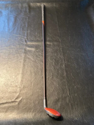 TaylorMade Rescue 21° Titanium Hybrid R-80 Graphite Bubble Shaft Right Handed - Image 1 of 4