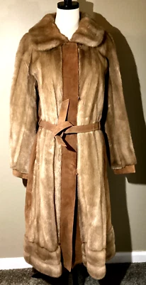 Abrigo de Colección Londres Cuero Lilli Ann Largo Completo Piel Sintética Gamuza Borde Cinturón Marrón Foto 1 de 4