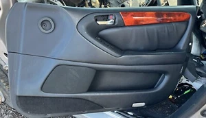 98-05 LEXUS GS300 GS430 FRONT PASSENGER RIGHT SIDE DOOR PANEL CARD TRIM BLACK - Picture 1 of 2