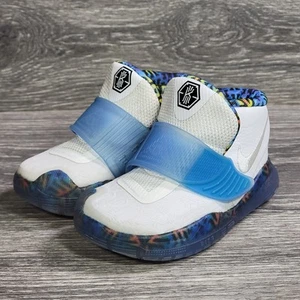 Nike Kyrie 6 Schuhe Größe 5c weiß blau BQ5601-146 Basketball Junge Kleinkind Saphir - Bild 1 von 17