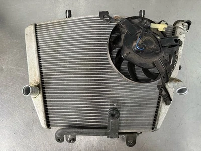 2005 2006 05 06 Suzuki GSXR 1000 radiador refrigeración motor ventilador refrigeración OEM limpio Foto 1 de 4