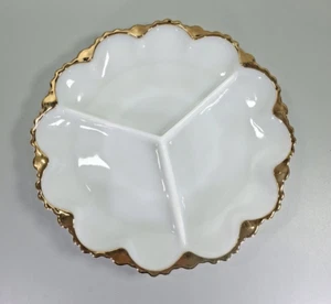 Milk Glass Serving Dish Snack Platter Vintage Buffet Table 3 Sections Tea Time - Picture 1 of 21