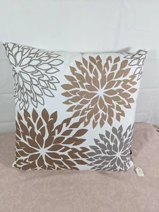 New Homemade Farmhouse Boho white metallic floral decorative throw pillow NWOT - Picture 1 of 8