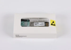 HPE/HP Aruba JL563B 10G BASE-T SFP+ 30m CAT6A XCVR 1990-4815 mGBIC NEW - Picture 1 of 4