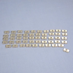 50 clips de pontage Leviton 2 positions pour blocs de câblage téléphone Split M 40067-BC - Photo 1/5