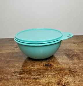 TUPPERWARE THATSA BOWL Mini 3056 6 Cup 1.4L Mixing Storage Snack Teal Blue - Picture 1 of 8
