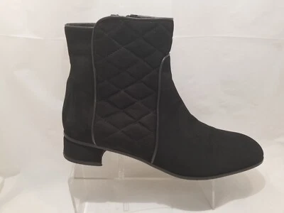 Botines Aquatalia negros de gamuza y tela acolchada para mujer US 7 M / EUR 38 Foto 1 de 4