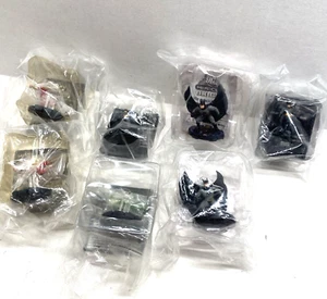 New DC Comics  Heroclix Lot of 7 Batman and others - Picture 1 of 6